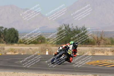 media/Oct-08-2023-CVMA (Sun) [[dbfe88ae3c]]/Race 5 Amateur Supersport Open/